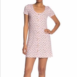 New flirty floral print ribbed knit mini dress in pink